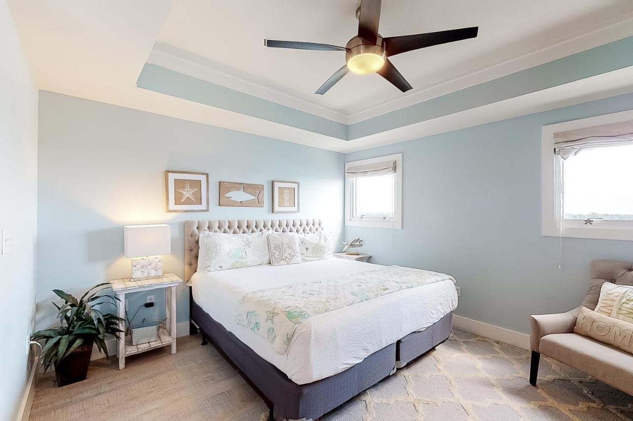 Apartment Sterling Breeze 707 Beachside Paradise *