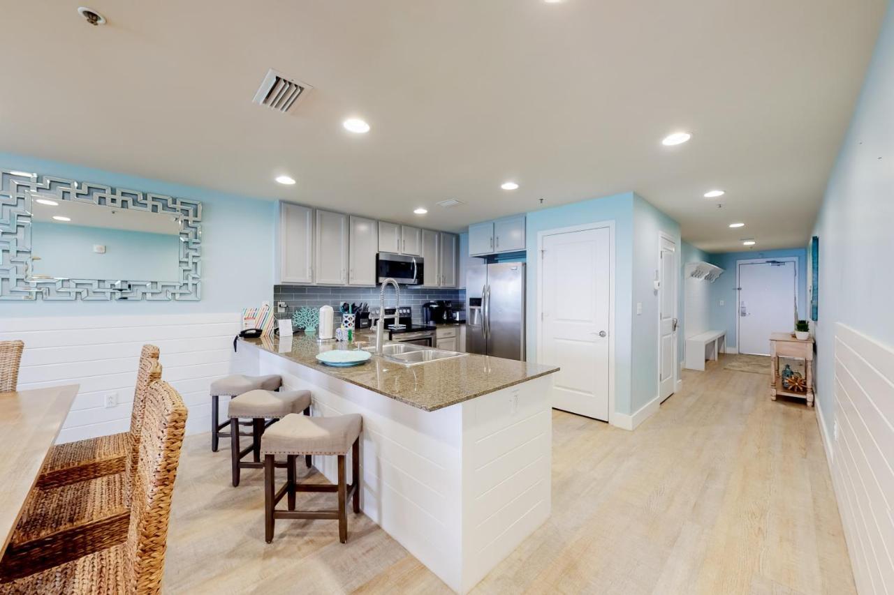 Apartment Sterling Breeze 707 Beachside Paradise *